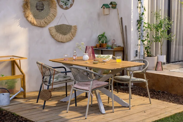 Tuin met Tuintafel Perpignan