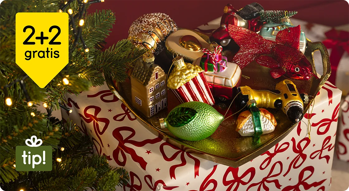 Alle kerstornamenten 2+2 gratis