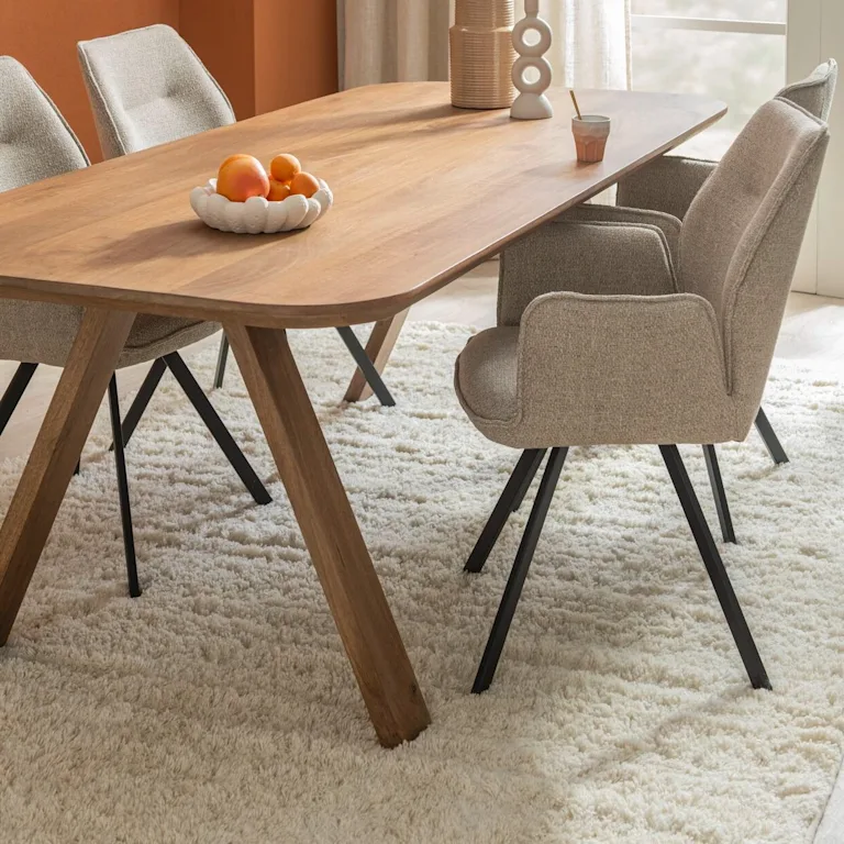 Houten eettafels