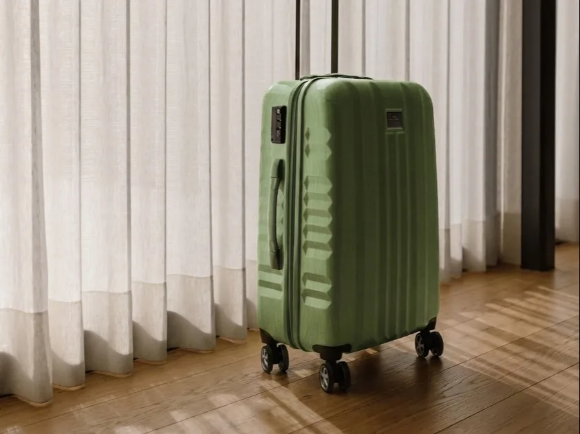 Groene koffer voor een raam met inbetweens