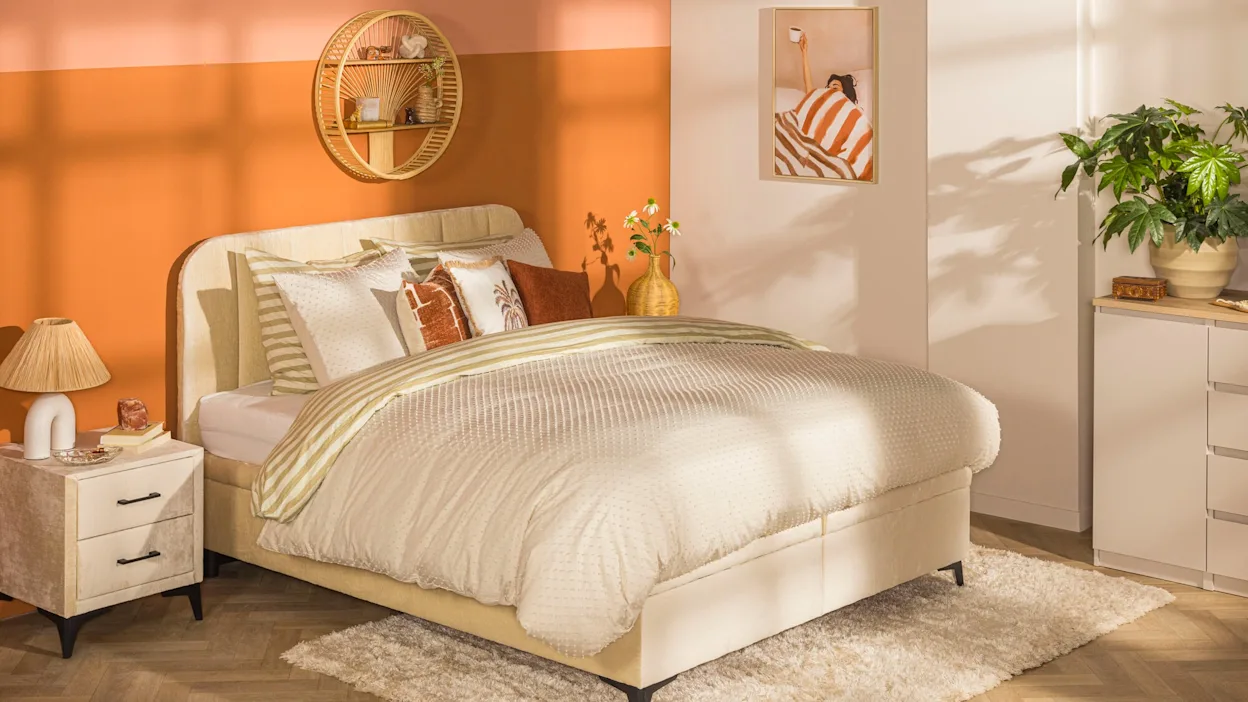 Bed Lizz - 16:9