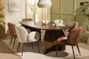 Eetkamertafel Vik met 6 stoelen