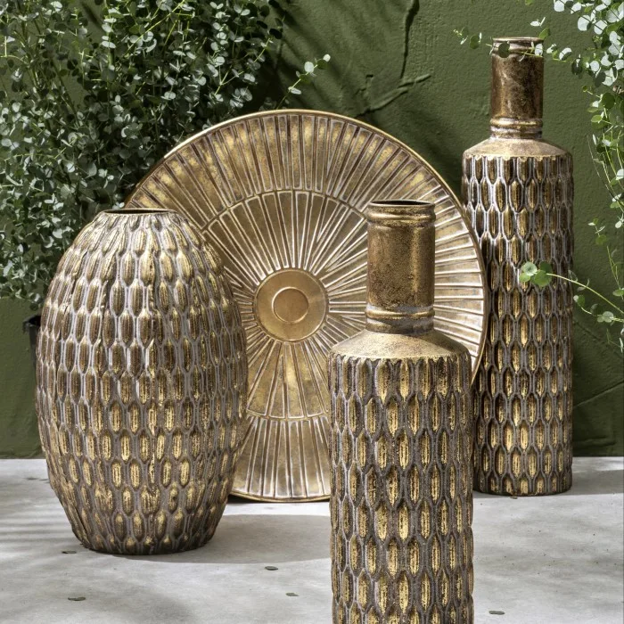 Grands vases en or
