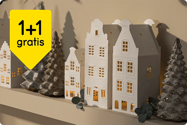 Aanbieding decoratieve huisjes en kerstboompjes: 1+1 gratis