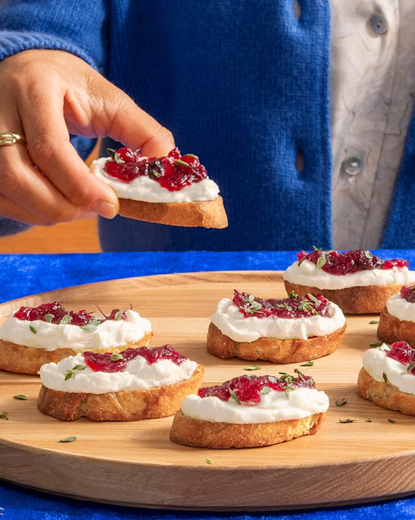 Cream Cheese Crostini