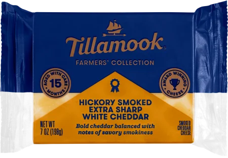 Farmersʼ Collection Hickory Smoked Extra Sharp White Cheddar
