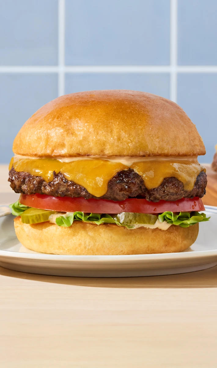Chef Tips for Perfecting the Classic Summer Cheeseburger