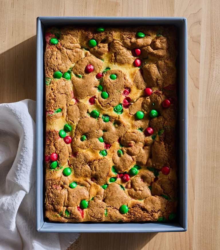 M&M Cookie Cheesecake Bars