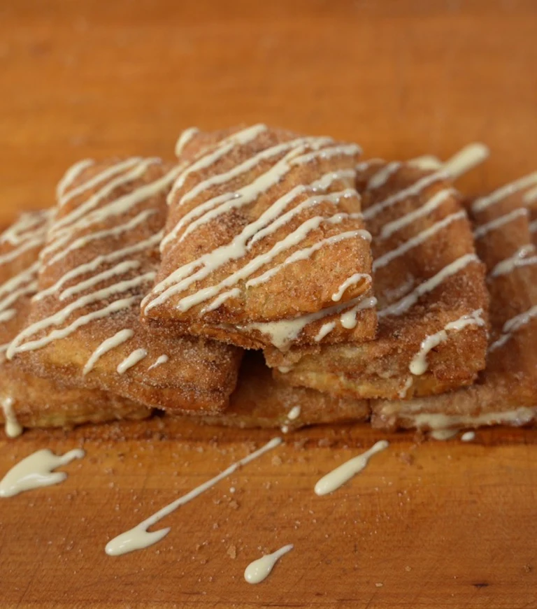 Cream Cheese-Stuffed Fried Apple Handpies