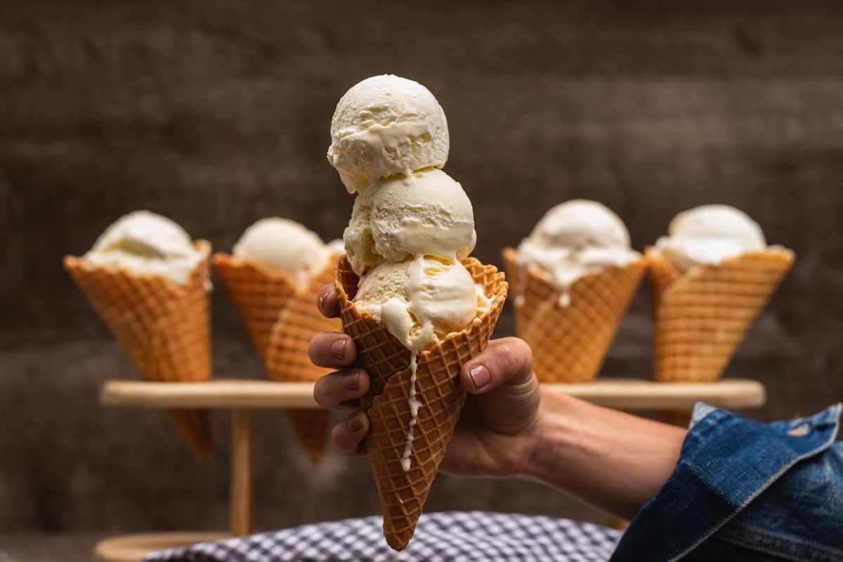 the-scoop-on-our-three-vanilla-ice-cream-flavors-tillamook