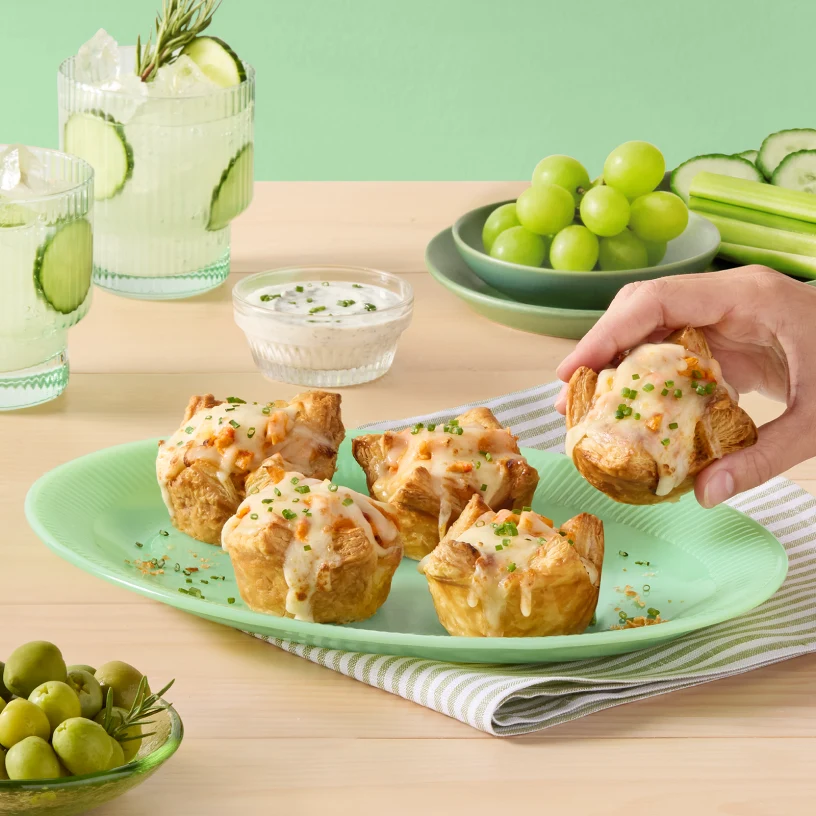 Mozzarella Buffalo Chicken Bites with Tillamook Cheese