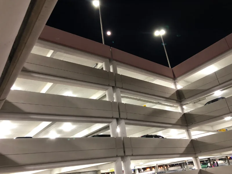HUBS-CA - [Parking Lot] - Market Card
