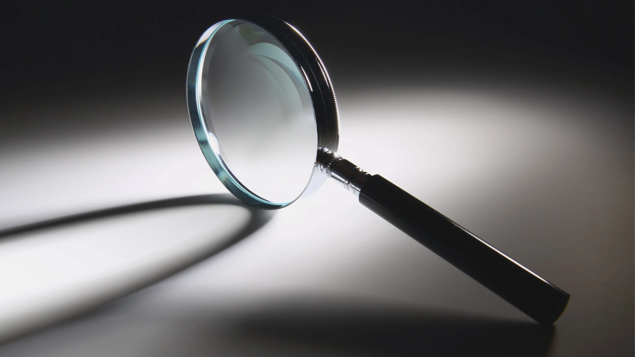 image of a magnifying glass