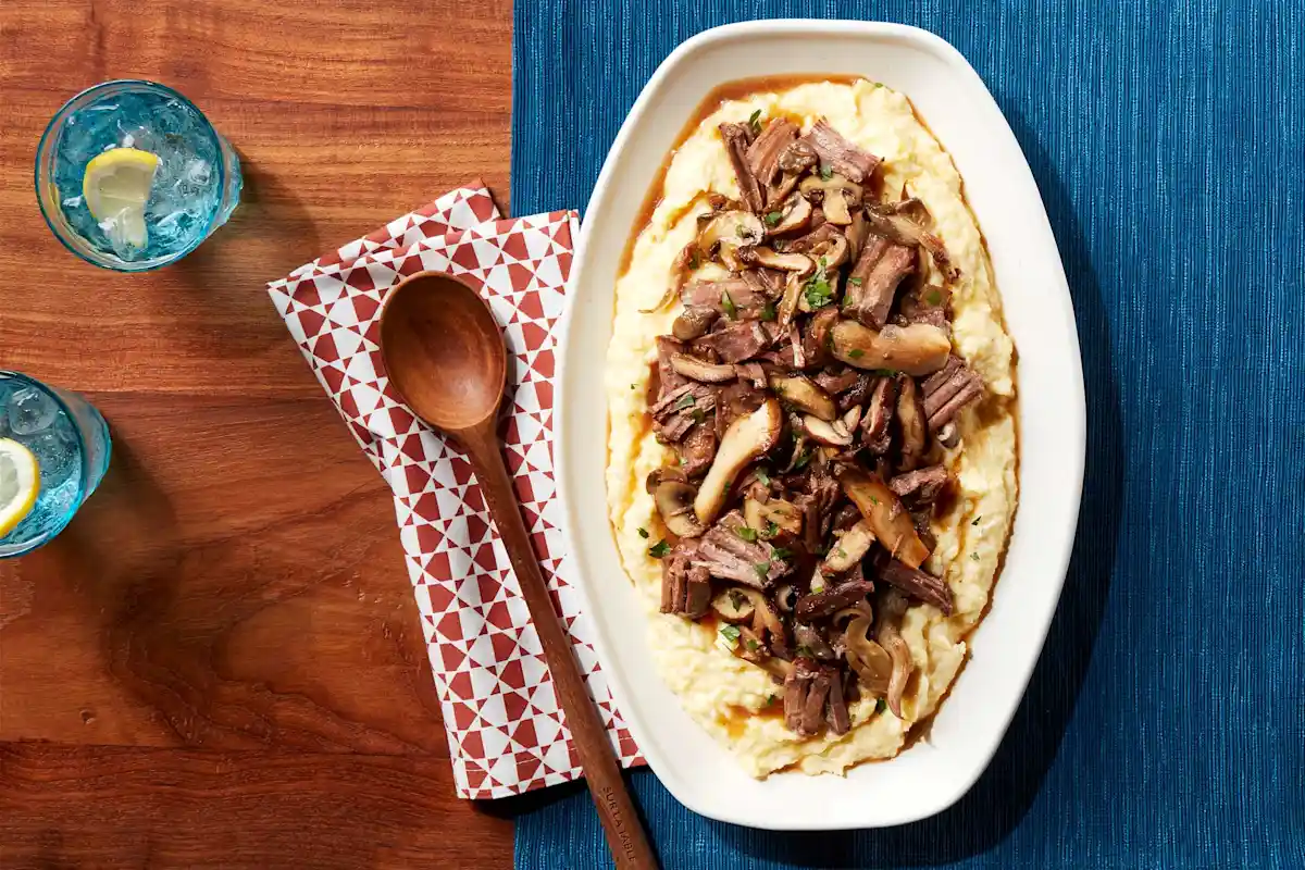 How to Make Polenta with Mushroom and Beef