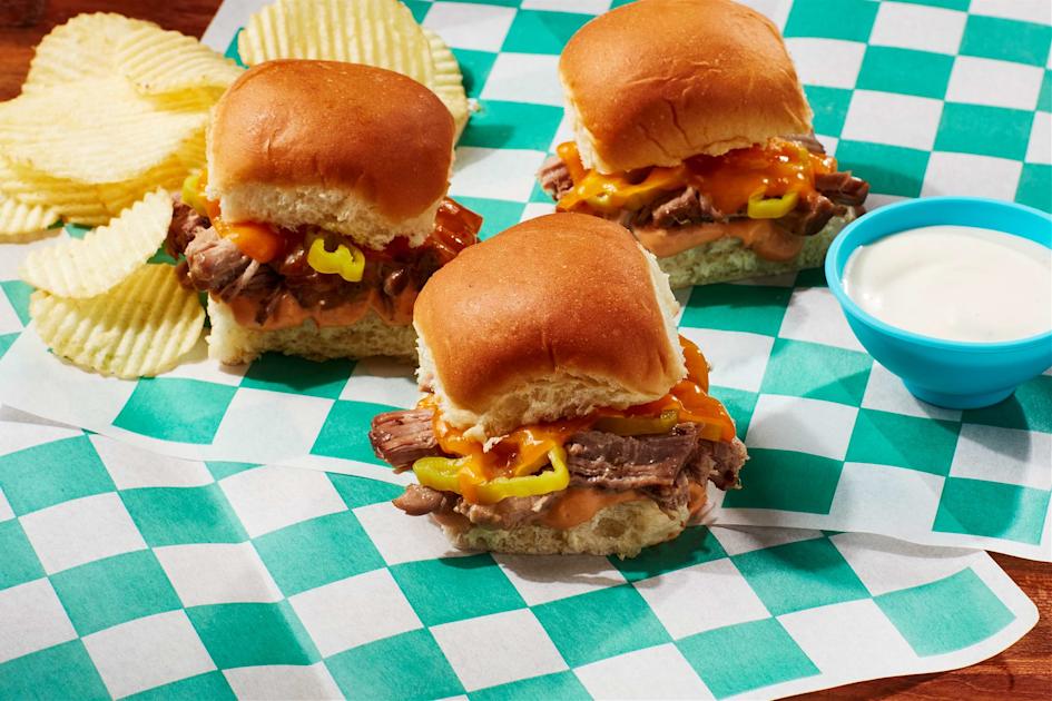 Mississippi Pulled Pork Sliders | Hidden Valley™ Ranch