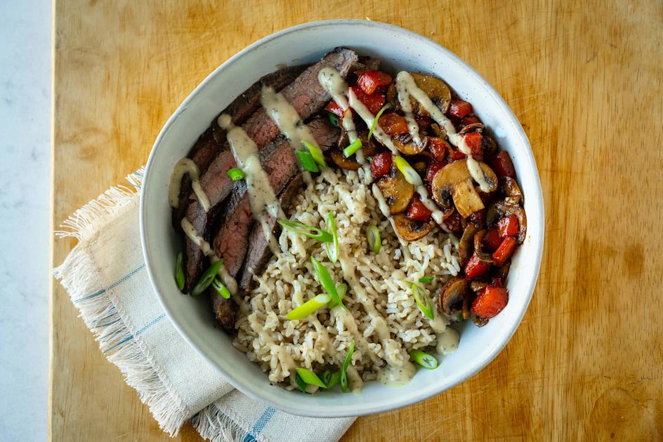 Black Pepper Ranch Steak & Rice Bowls Recipe | Hidden Valley™ Ranch