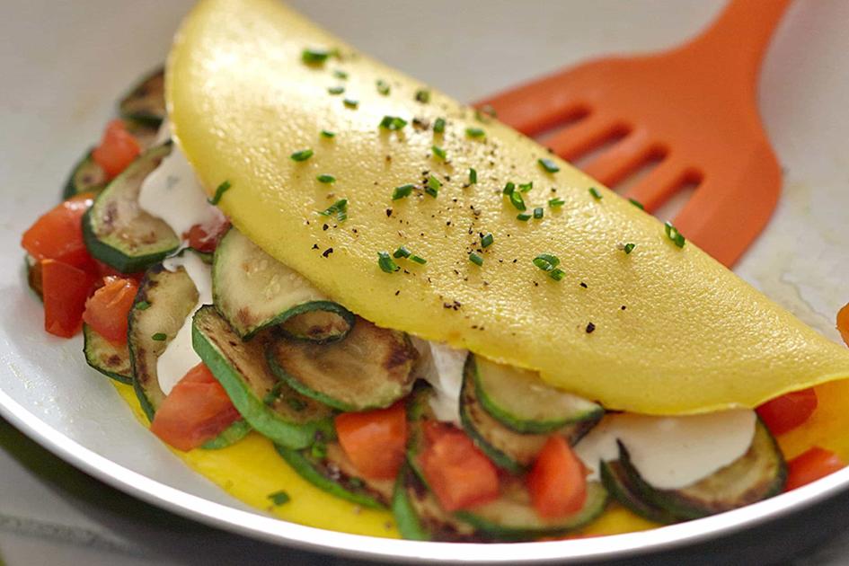 Zucchini Omelet Recipe | Hidden Valley™ Ranch