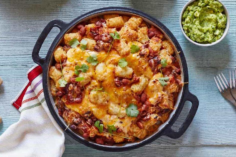 Loaded Bacon Cheddar Ranch Chili Totchos Recipe | Hidden Valley™ Ranch
