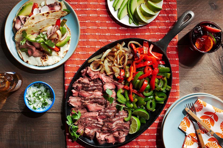 Grilled Citrus Ranch Flank Steak Fajita Recipe | Hidden Valley™ Ranch