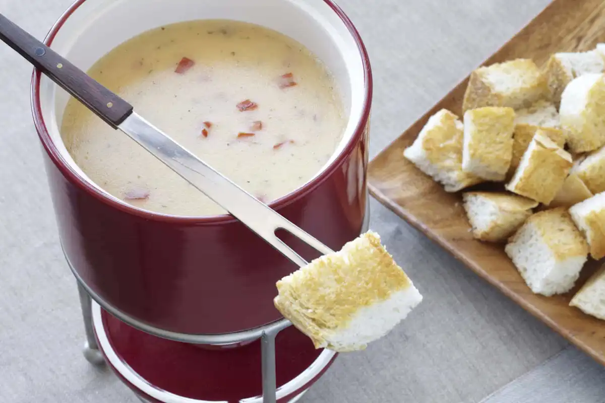 Badger's Cheddar Ranch Fondue