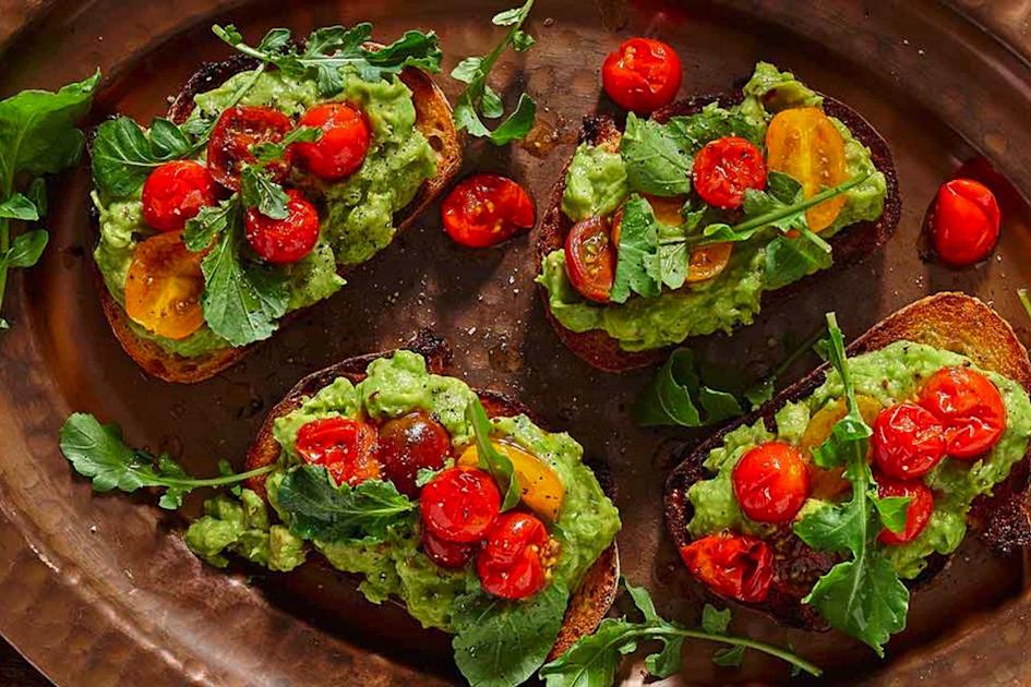 Avocado Toast with Tomato Salsa Recipe | Hidden Valley™ Ranch
