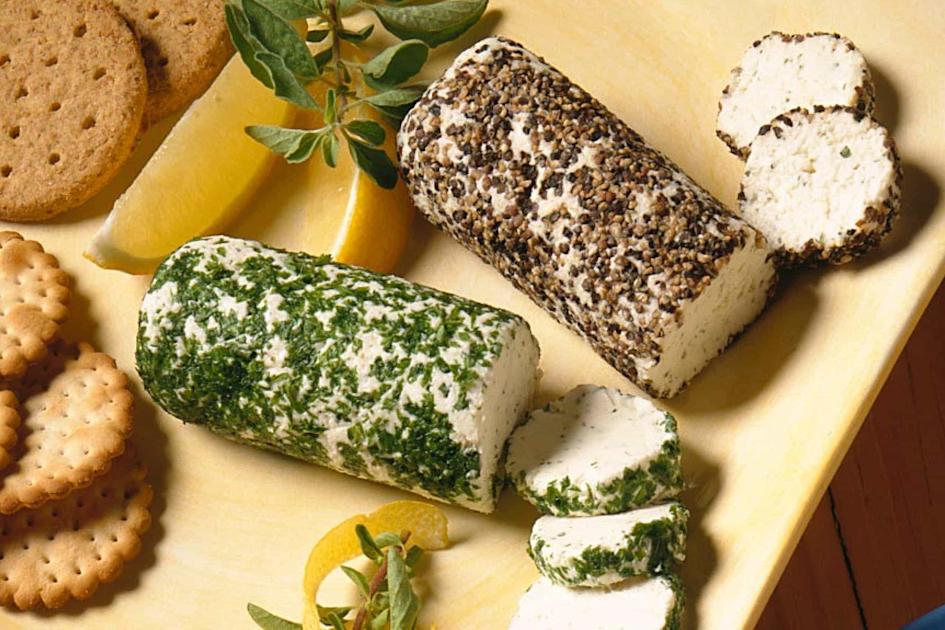 Pepper & Parsley Logs Recipe | Hidden Valley™ Ranch