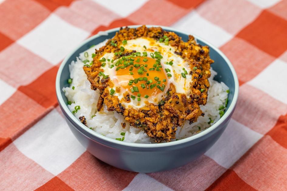 Chili Ranch Crunchy Egg Delight Recipe | Hidden Valley™ Ranch