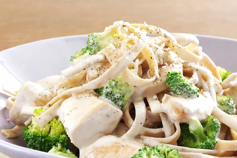 Creamy Chicken and Broccoli Alfredo