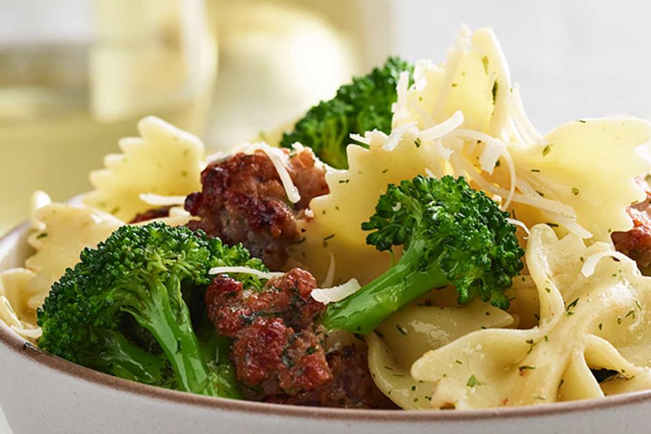 Bowtie Pasta with Sausage & Ranch Recipe | Hidden Valley™ Ranch