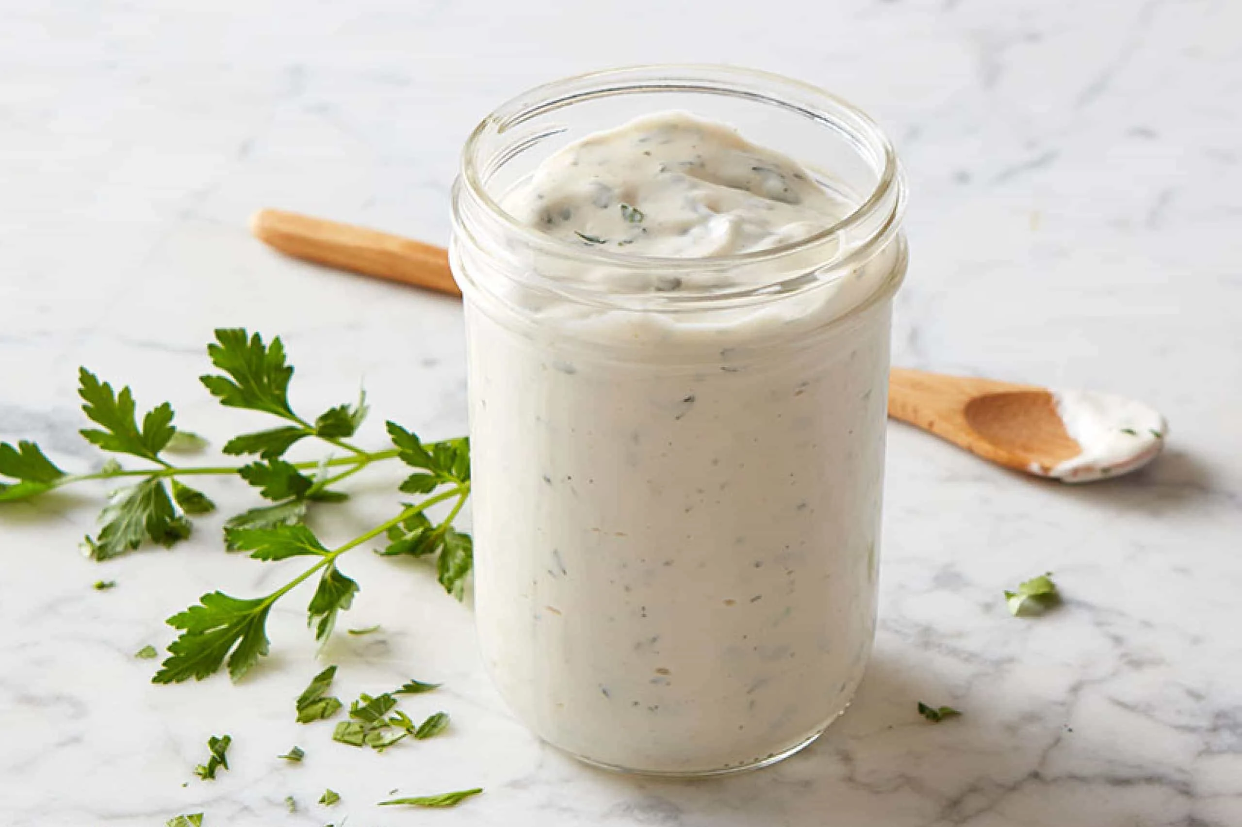 Homemade Restaurant Style Buttermilk Ranch