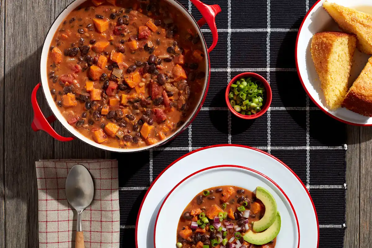 Spicy Vegan Sweet Potato and Black Bean Chili
