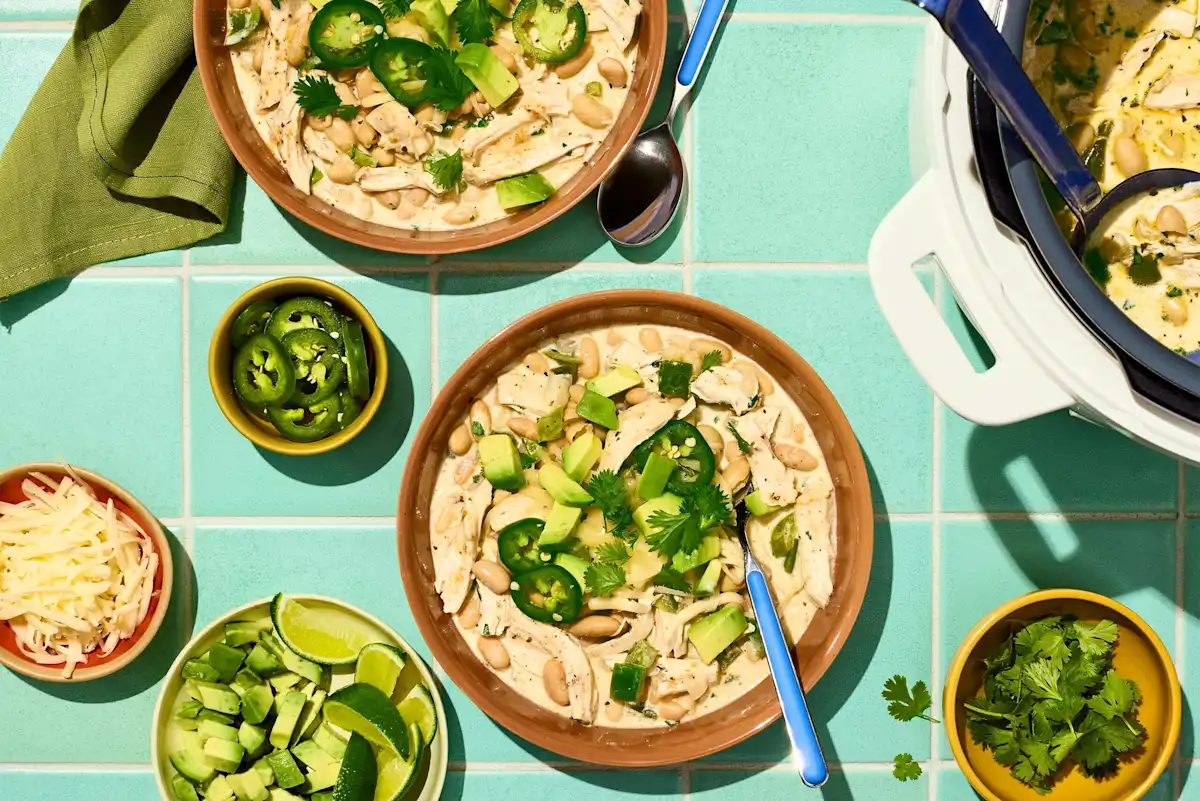 Pressure Cooker Ranch Chicken and White Bean Chili