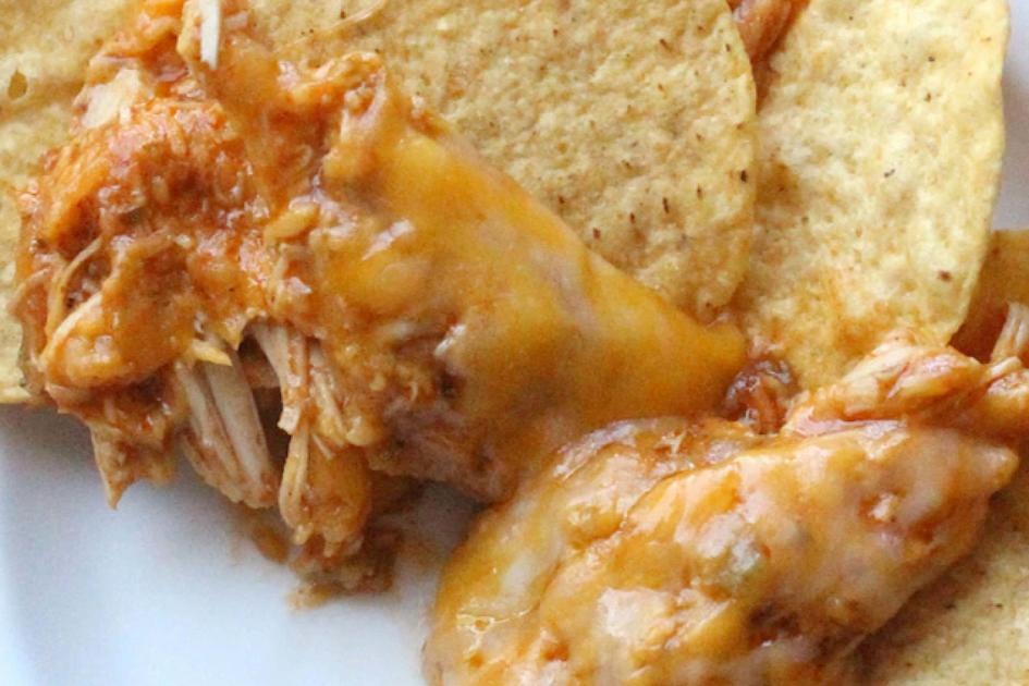 Cheesy Chicken Enchilada Dip | Hidden Valley™ Ranch