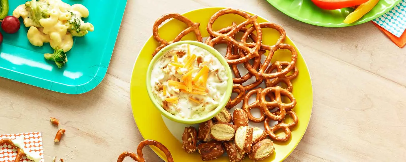 Crunchy Cheddar Pretzel Dip