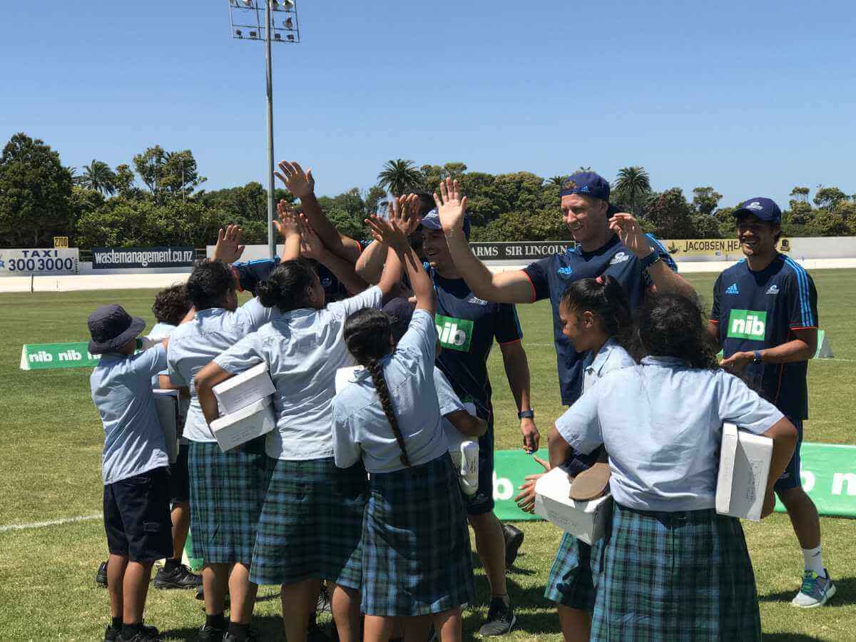 Children meeting the blues