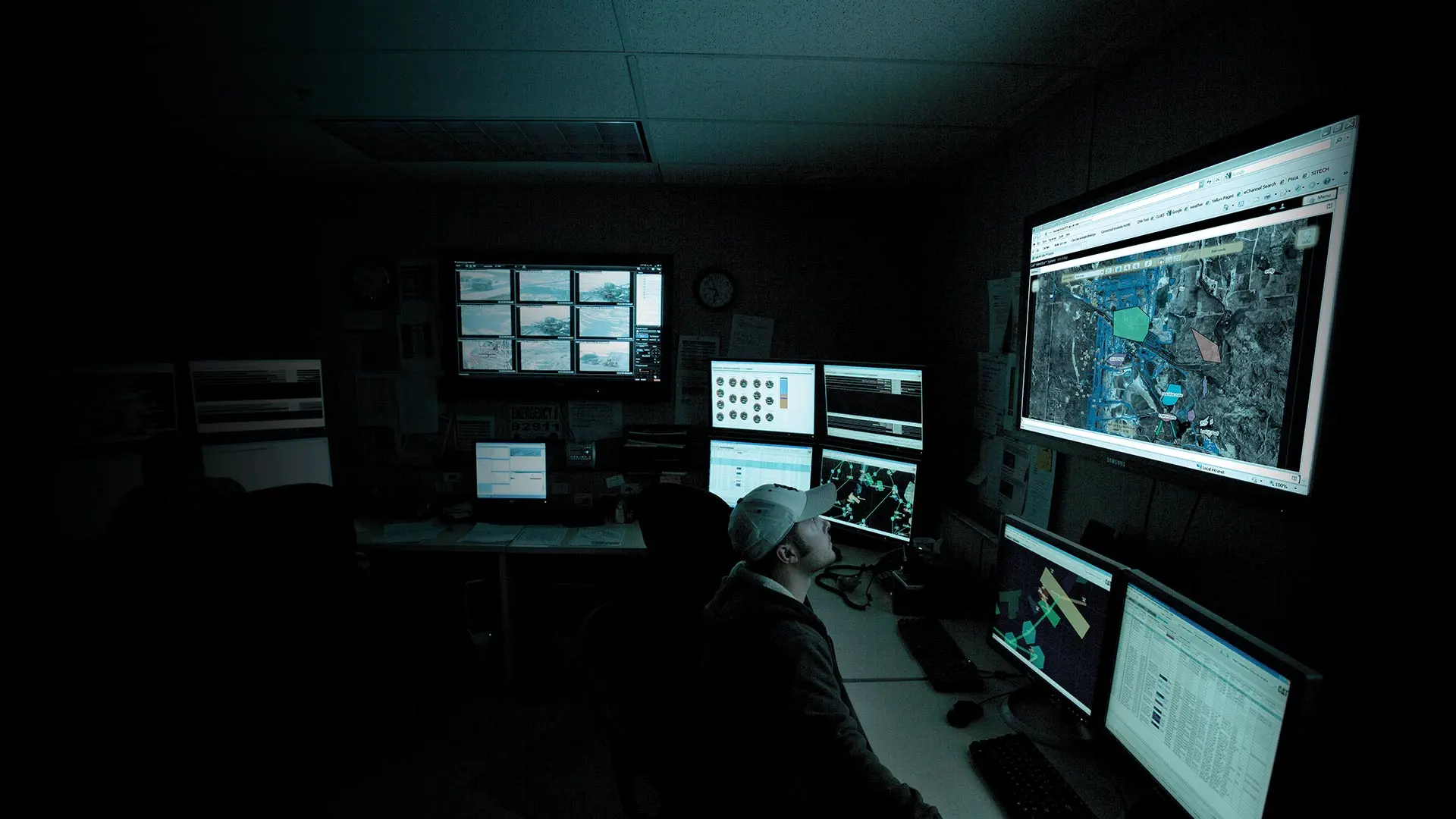 technology-solutions-hero-1920x1080