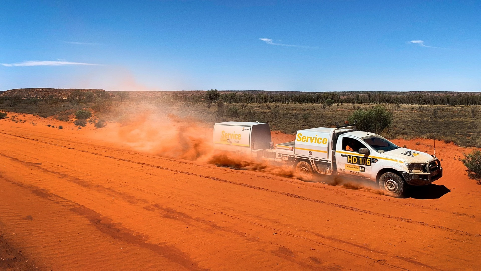 service-vehicle-hastings-deering1