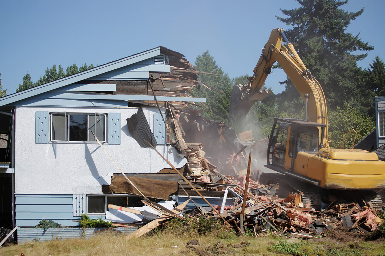 The Homeowner's Guide to Demolishing a House - Hometown Demolition