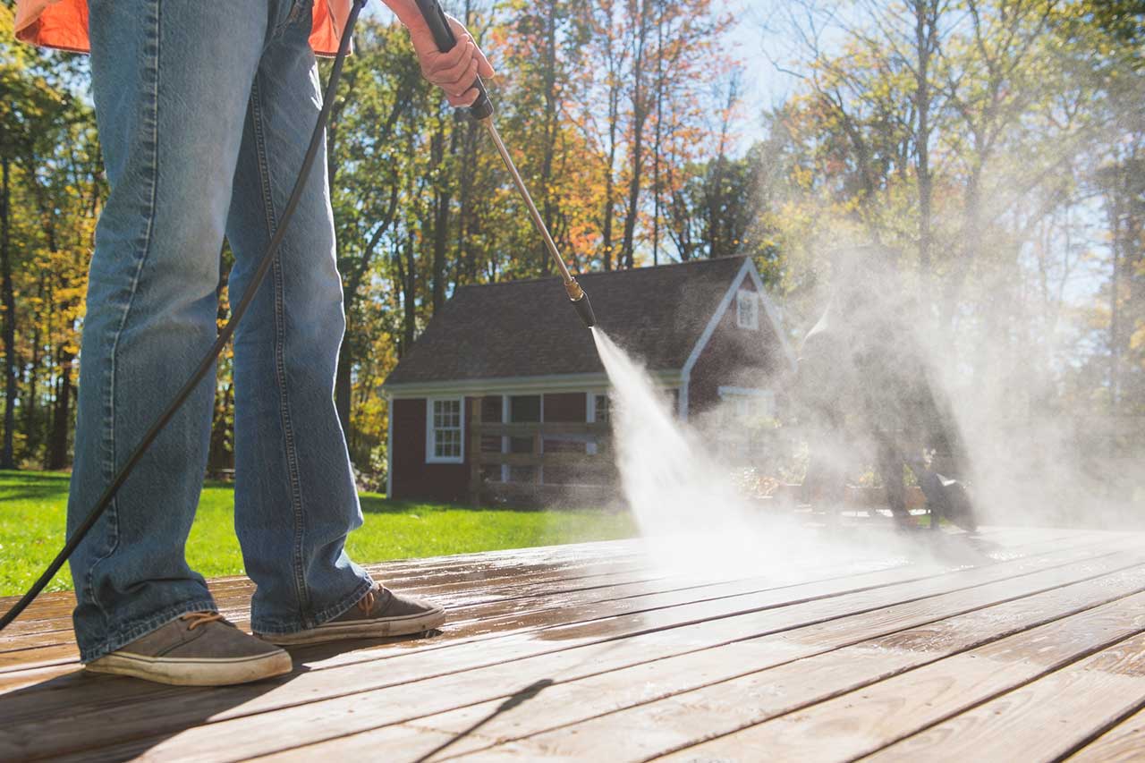 How Much Does It Cost to Pressure or Power Wash a Deck?