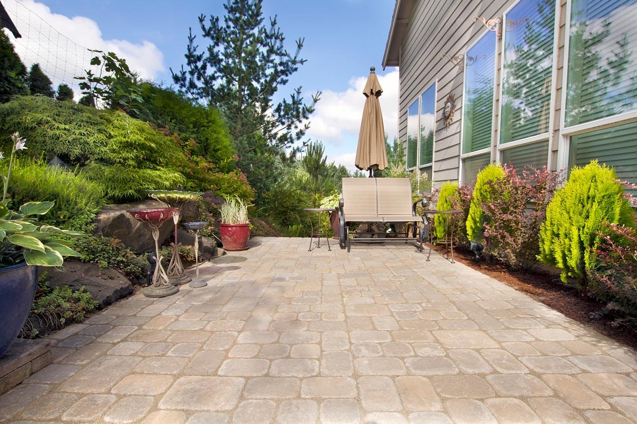 Paver Cleaning Service Montreal Qc