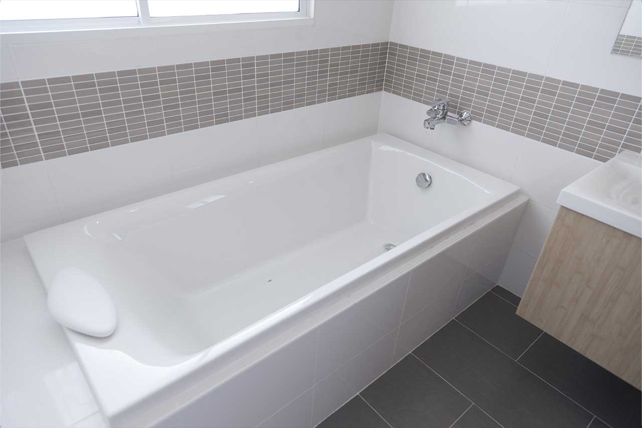 Spa Tub Refinishing: Can You Refinish a Jetted Tub? - Maryland Tub & Tile