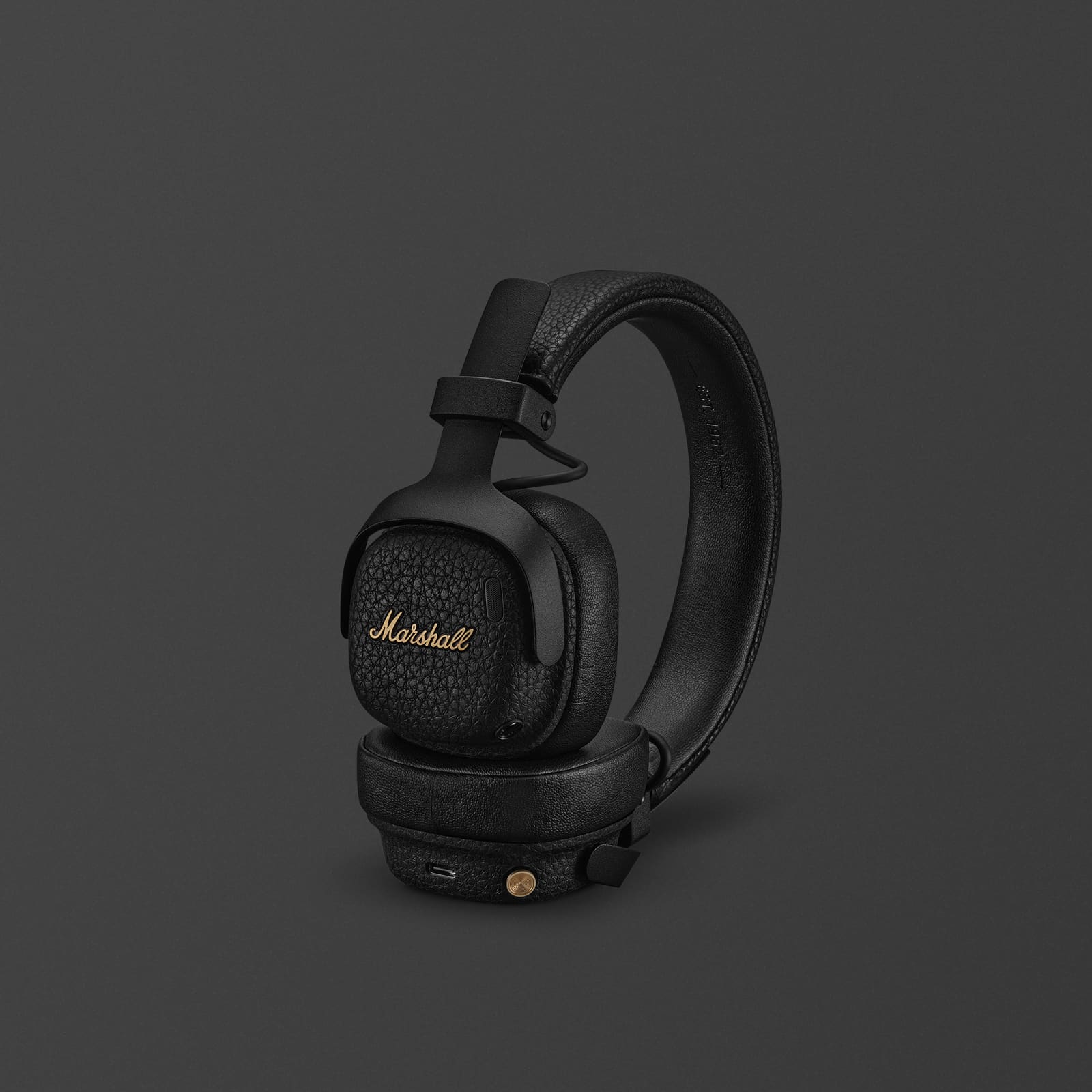 Marshall Milton A.N.C. product photo | Mubboo