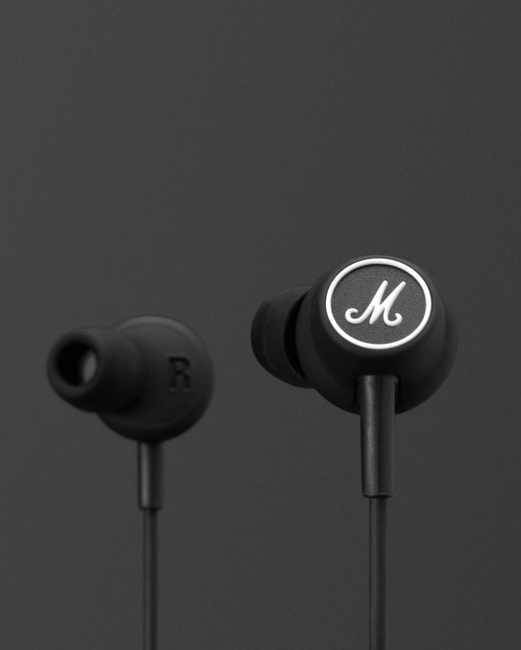 MODE black headphones