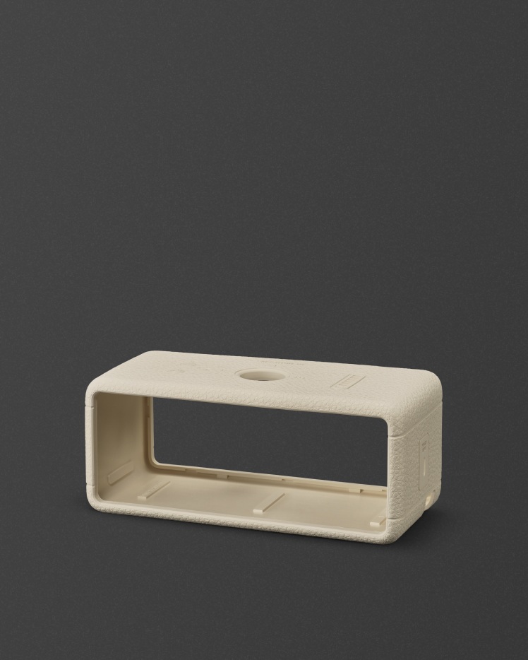 Emberton-ii-sleeve-cream-