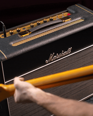 Marshalläs 1974X amplifier.