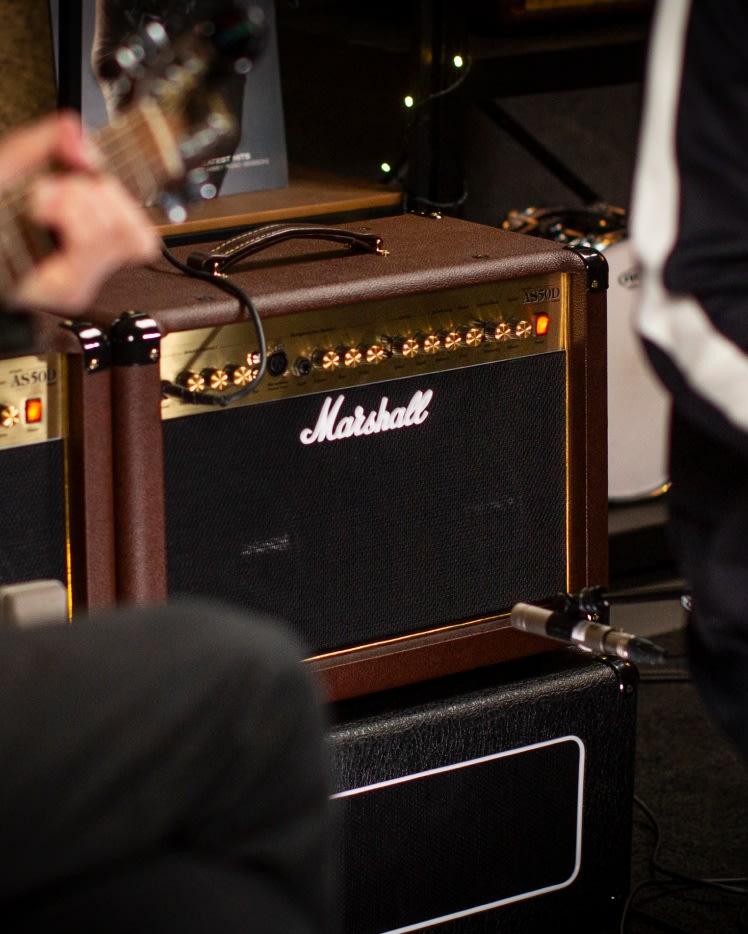 Marshall's black AS50D combo with brown leather details.