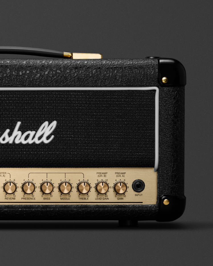 Lado derecho del panel frontal del Studio 900 Head.