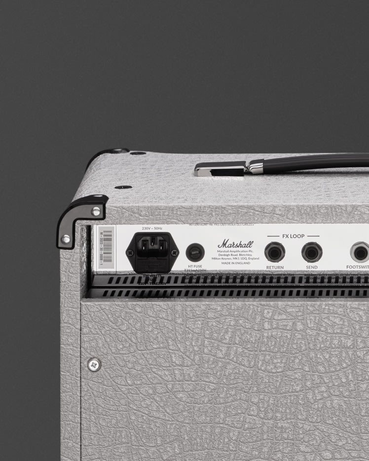 Upper left back corner of Marshall 2525C