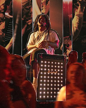 Denzel curry cantando detrás del Bromley 750 de Marshall