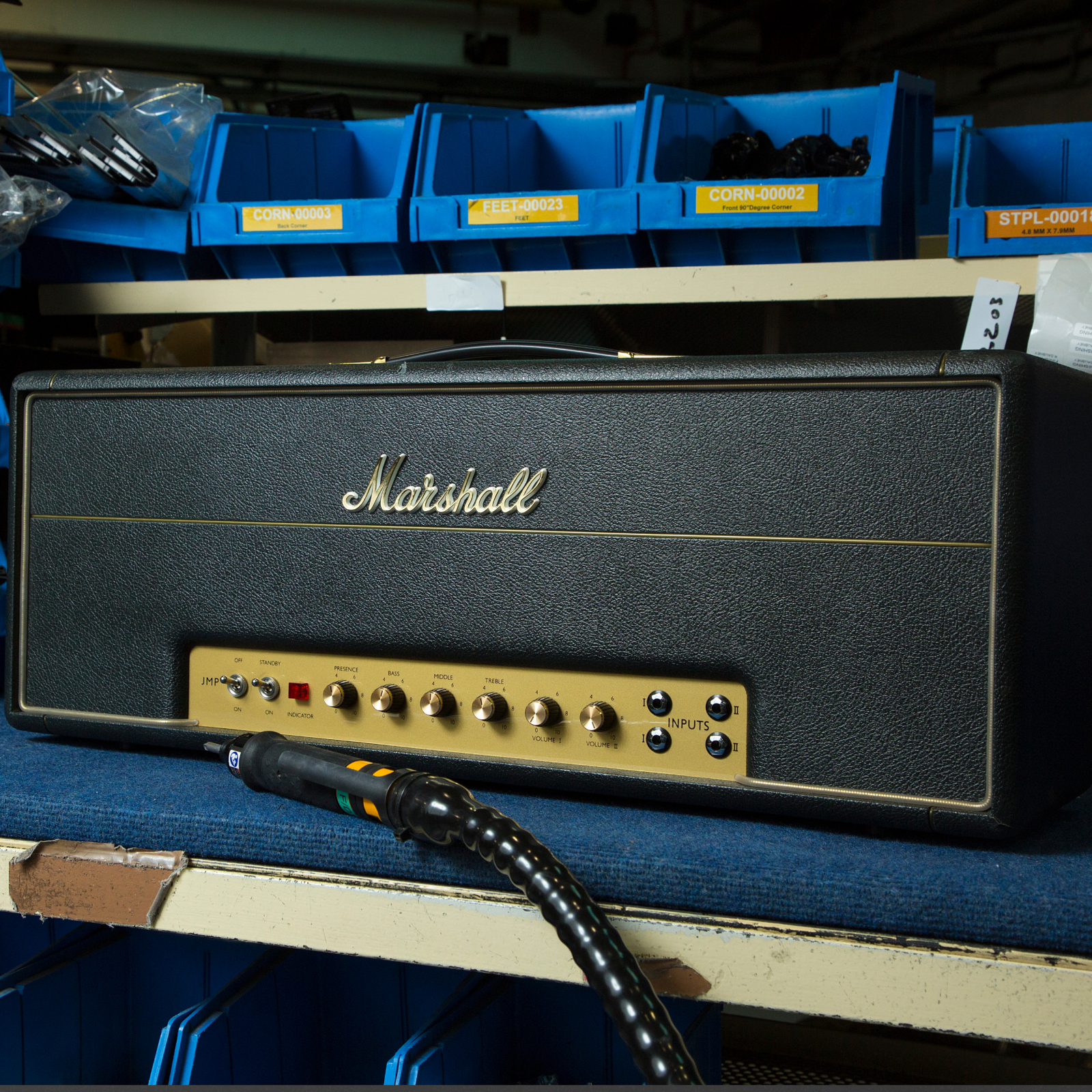 1959 100W Handwired amp head for classic plexi tones | Marshall.com